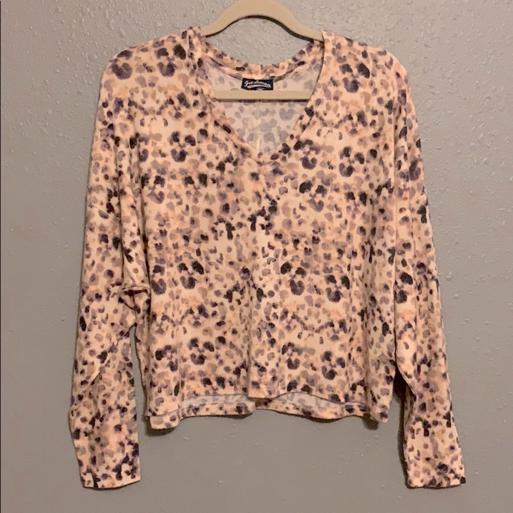 Leopard print cropped sweater size L